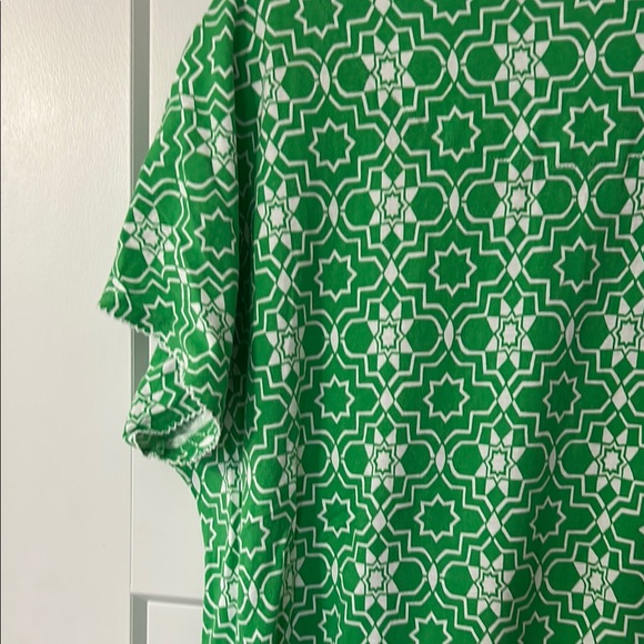 Three Patterned Chemise - Picture 6 of 12